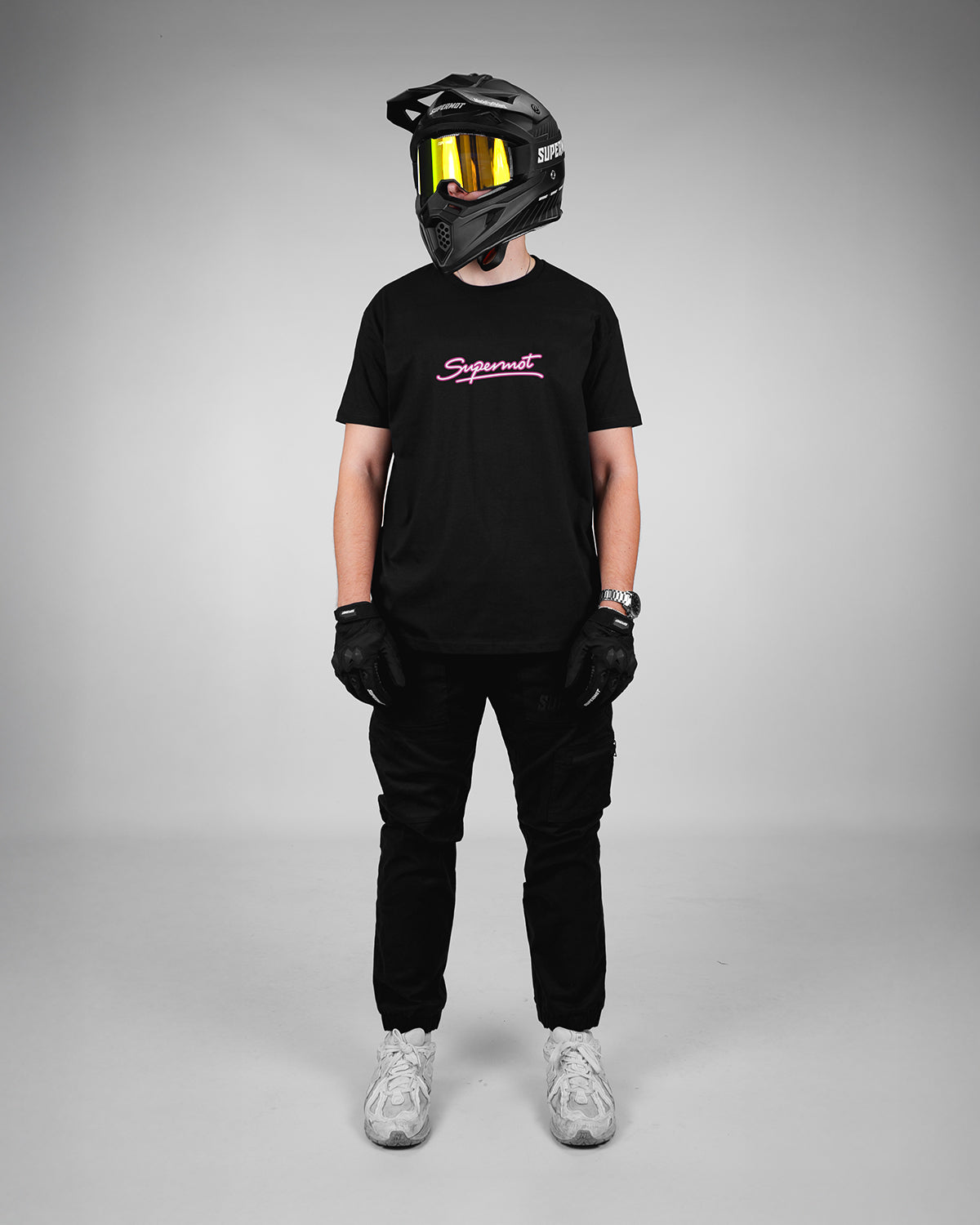 PACK DUO Sweat + T-Shirt Personnalisés WANTED, photo 5