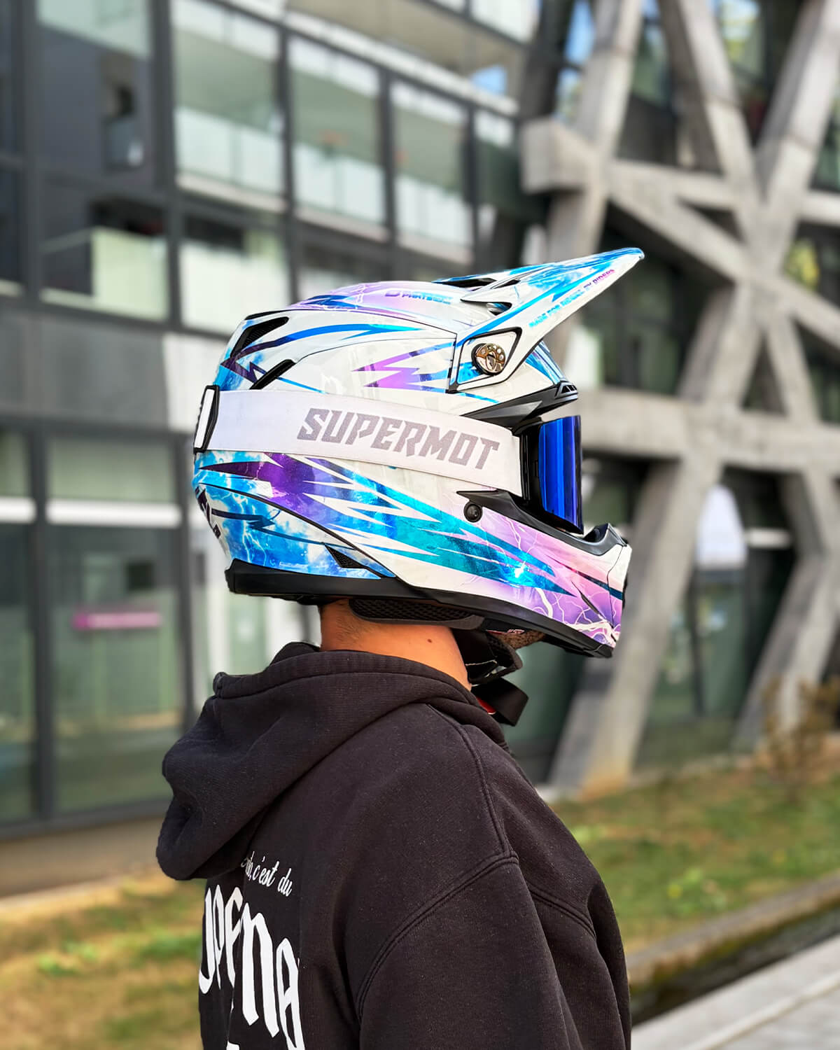 Kit Déco Casque 100% PERSONNALISÉ, casque porté