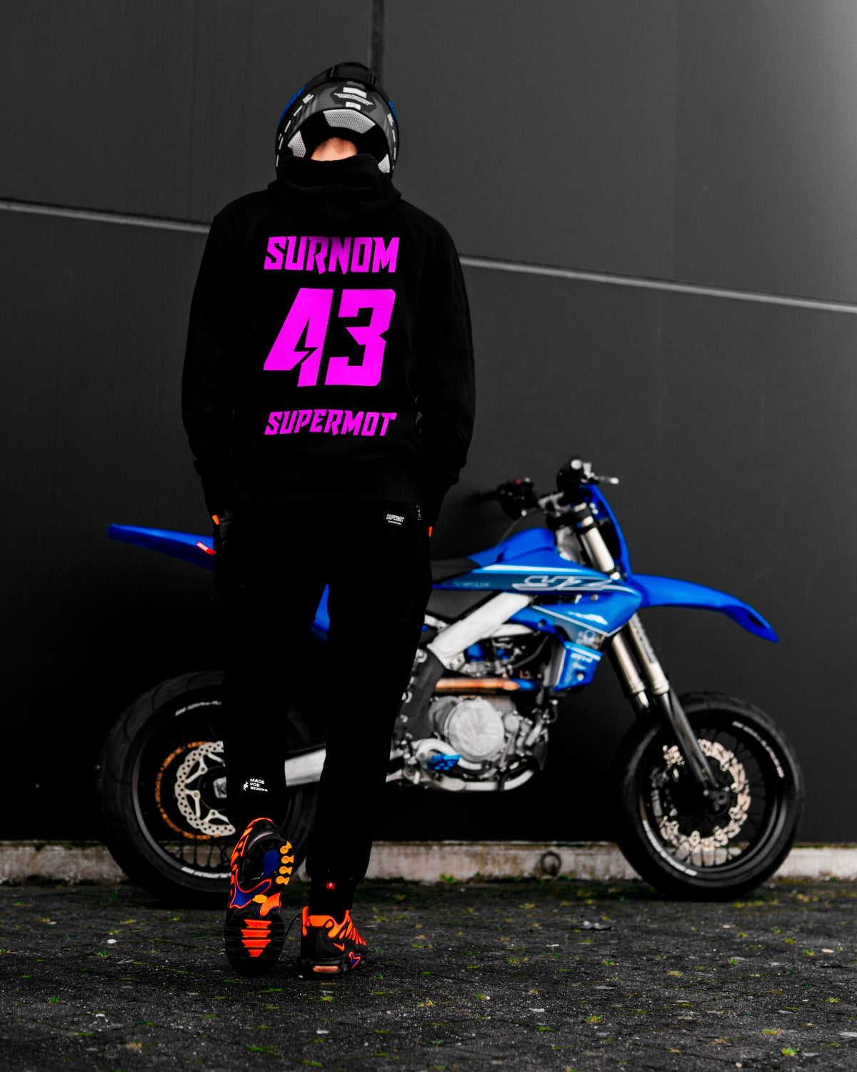 Hoodie Sweat à Capuche PERSONNALISÉ Rose Fluo, photo 2