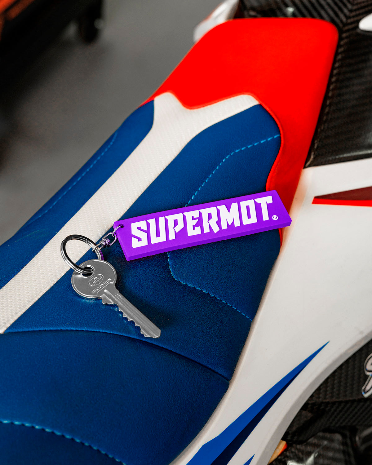 Porte-Clés SUPERMOT ORIGINAL VIOLET, photo 2